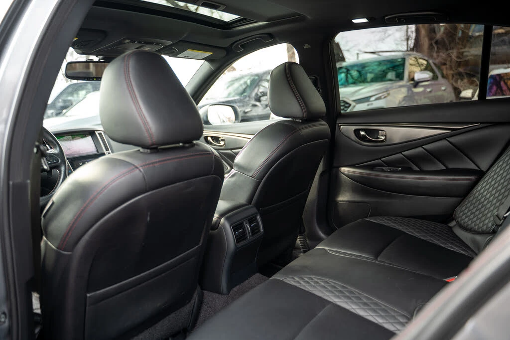 Infiniti Q50 Red Sport* 400* AWD* АвтоКредит* (ЦЕНА ДО БГ), снимка 11 - Автомобили и джипове - 53774503