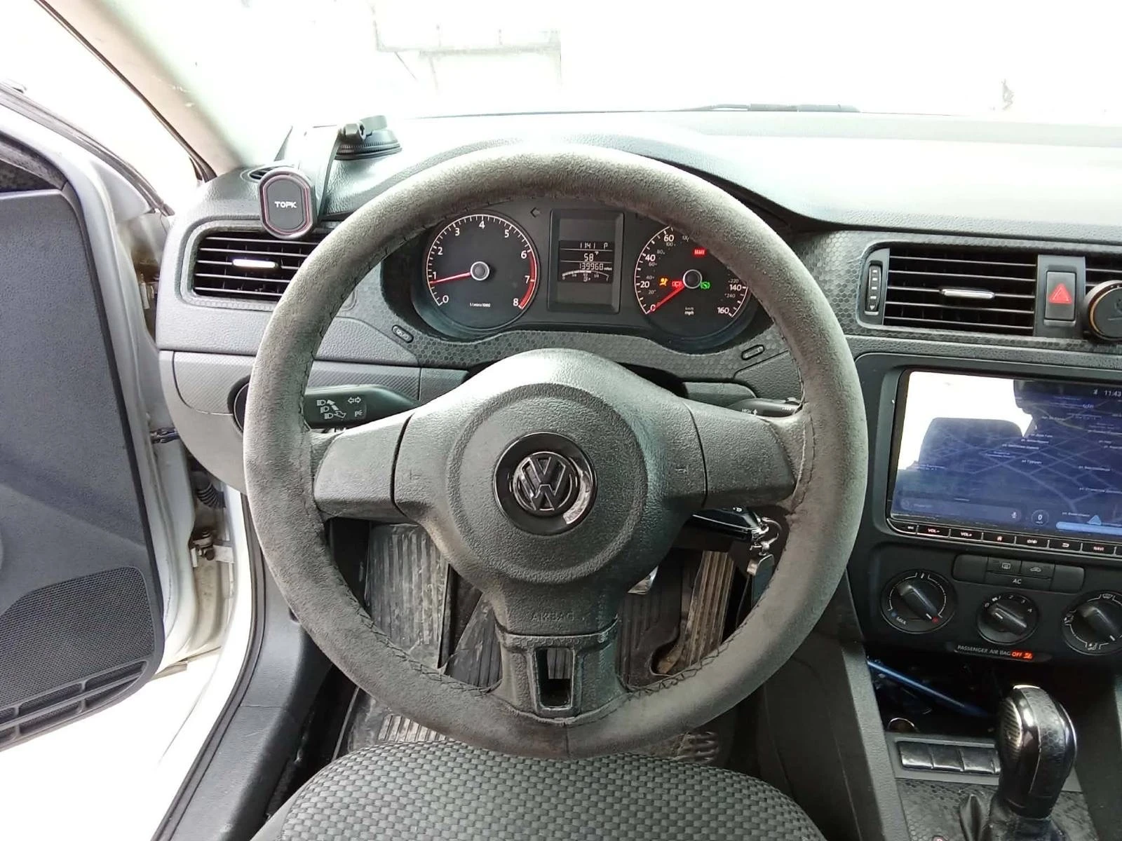 VW Jetta, снимка 13 - Автомобили и джипове - 53894054