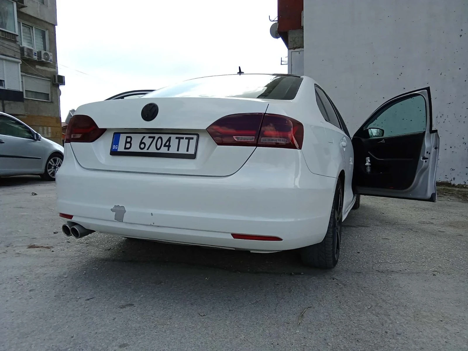 VW Jetta, снимка 11 - Автомобили и джипове - 53894054