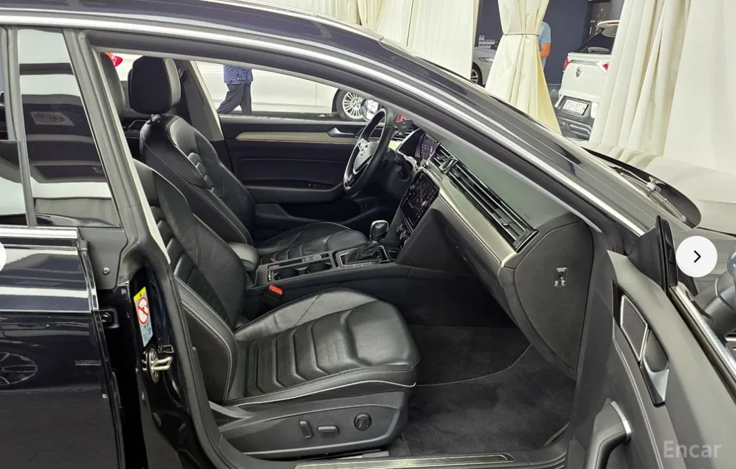 VW Arteon 2.0 TDI Premium* , снимка 9 - Автомобили и джипове - 54060772