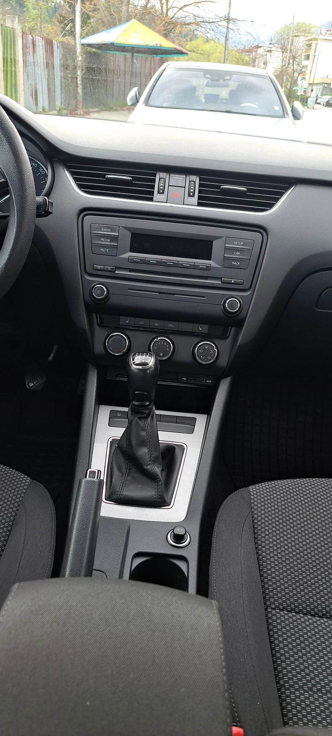 Skoda Octavia, снимка 9 - Автомобили и джипове - 54402637