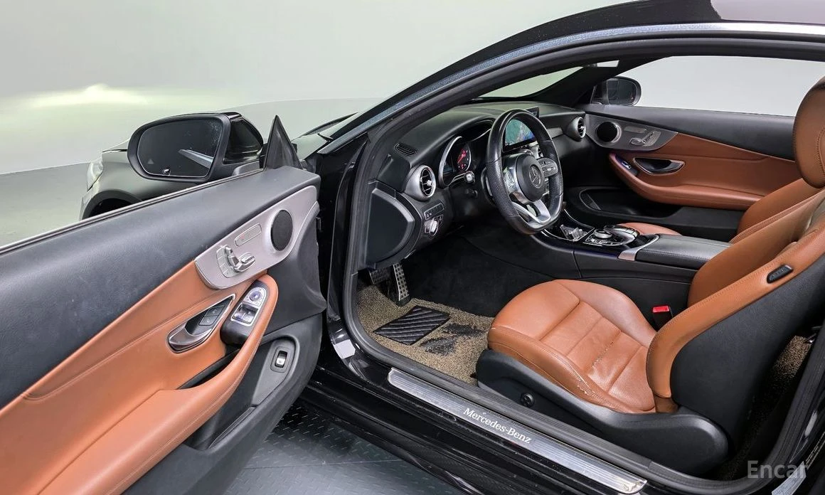 Mercedes-Benz C 220, снимка 11 - Автомобили и джипове - 54441199