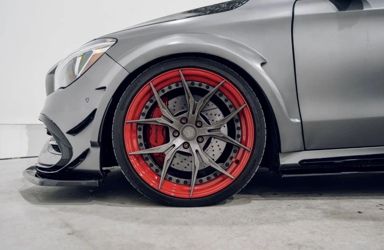 Mercedes-Benz CLA 45 AMG S 60k$ Tuning CARFAX, снимка 6 - Автомобили и джипове - 54778075