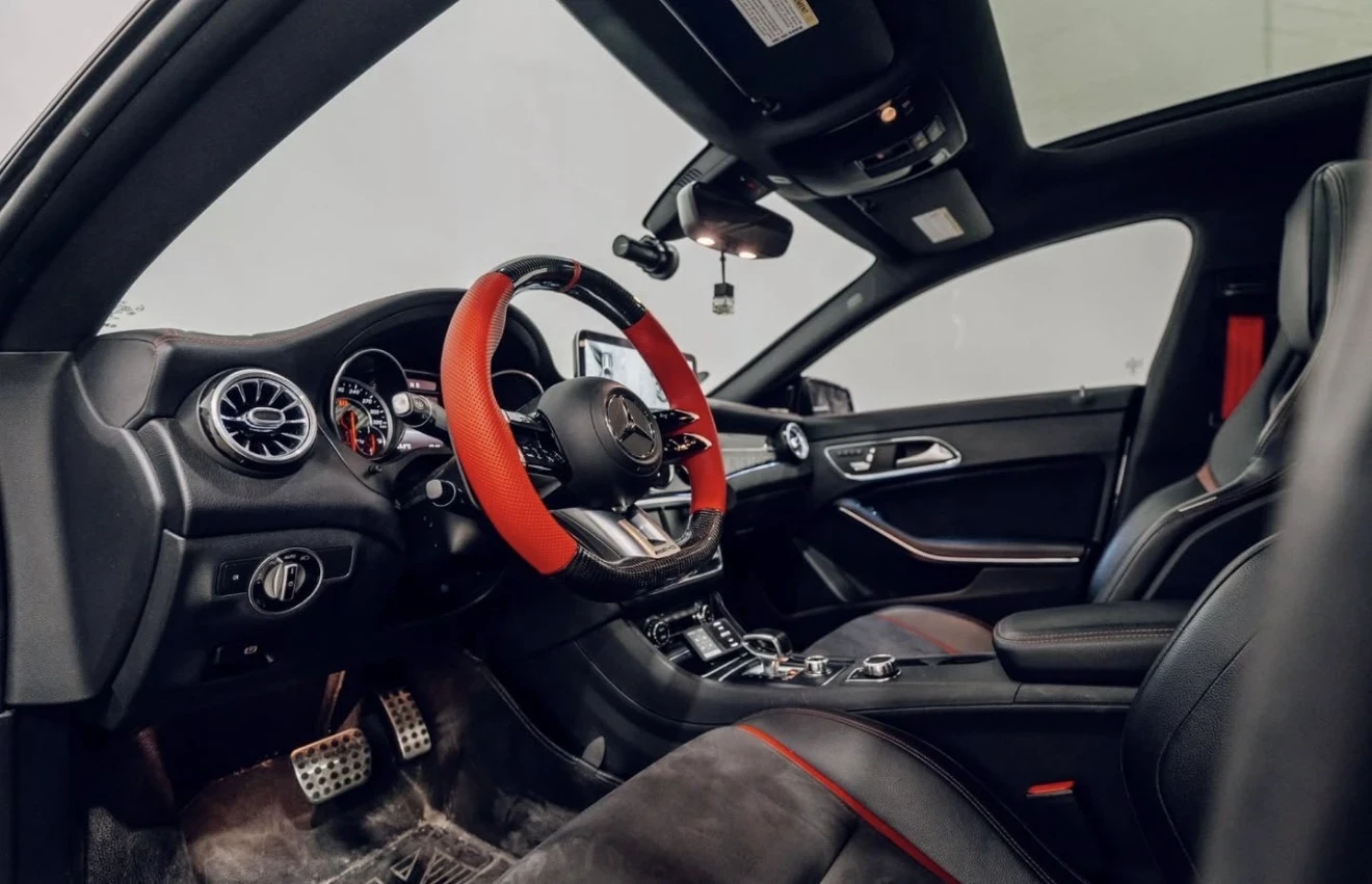 Mercedes-Benz CLA 45 AMG S 60k$ Tuning CARFAX, снимка 9 - Автомобили и джипове - 54778075