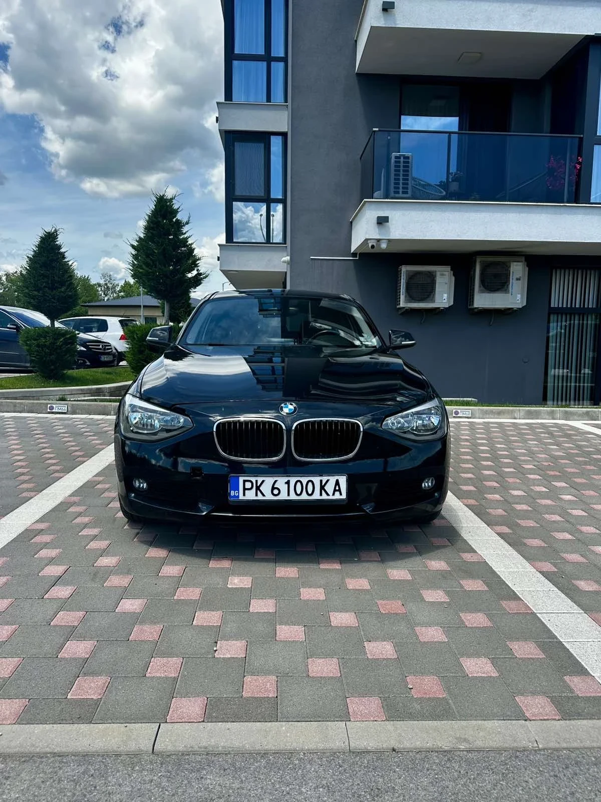 BMW 118 + сменена верига + 4 джанти и 4 зимни гуми, снимка 2 - Автомобили и джипове - 54832285