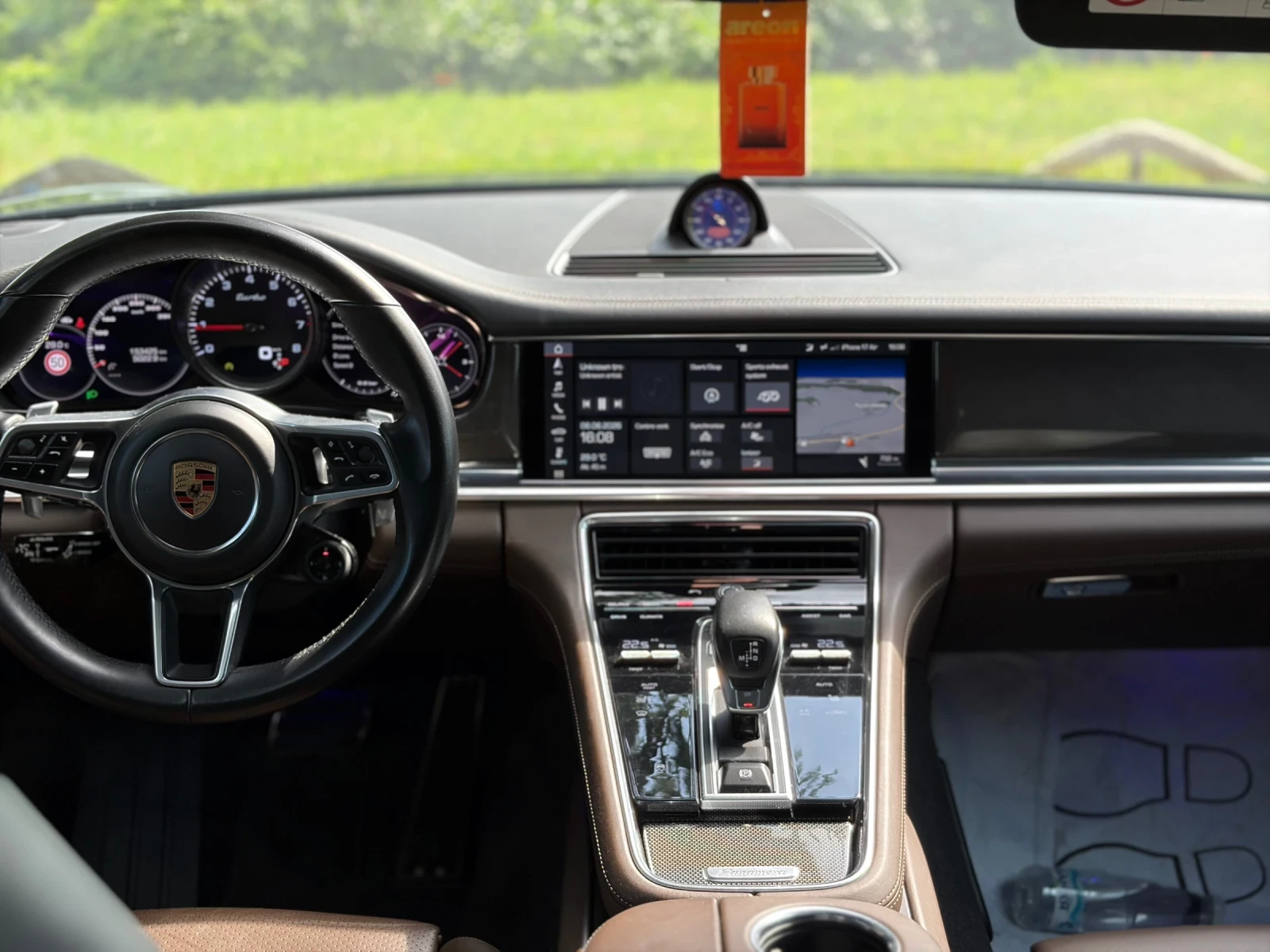 Porsche Panamera Turbo / 550 к.с/ 100% Реален пробег, снимка 9 - Автомобили и джипове - 54899701