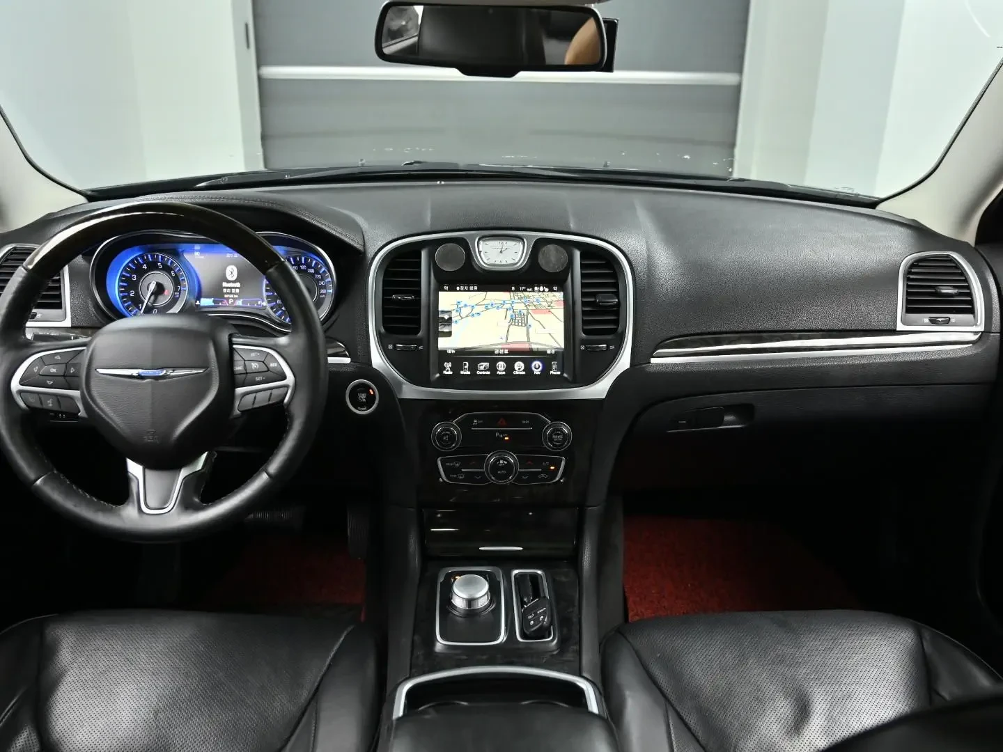 Chrysler 300c, снимка 6 - Автомобили и джипове - 54930198