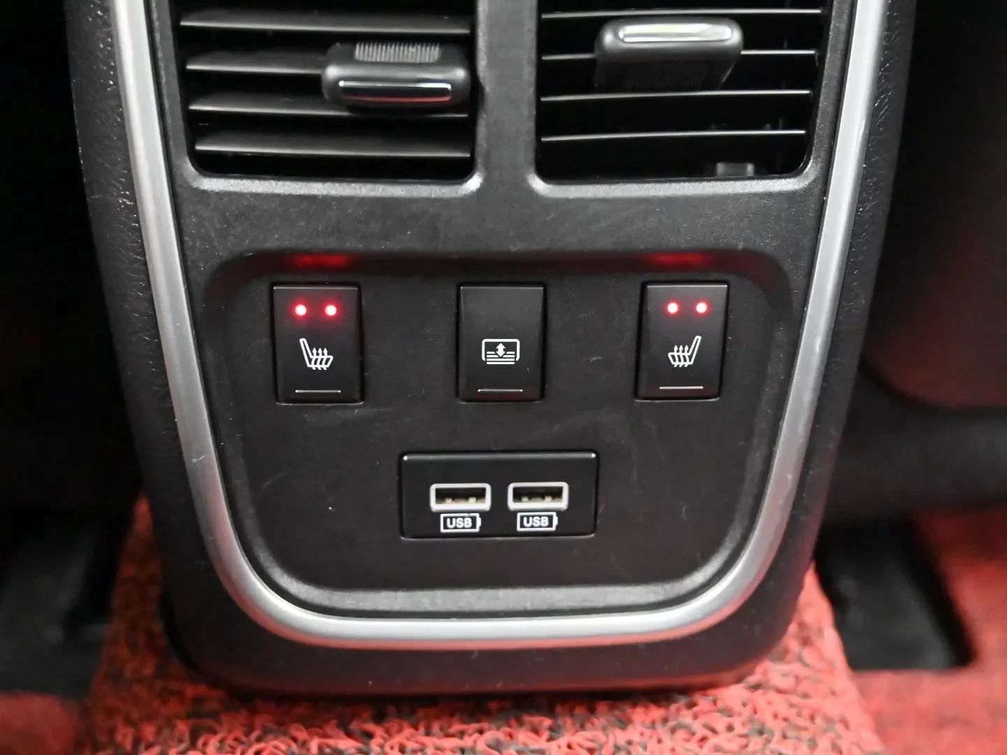 Chrysler 300c, снимка 14 - Автомобили и джипове - 54930198