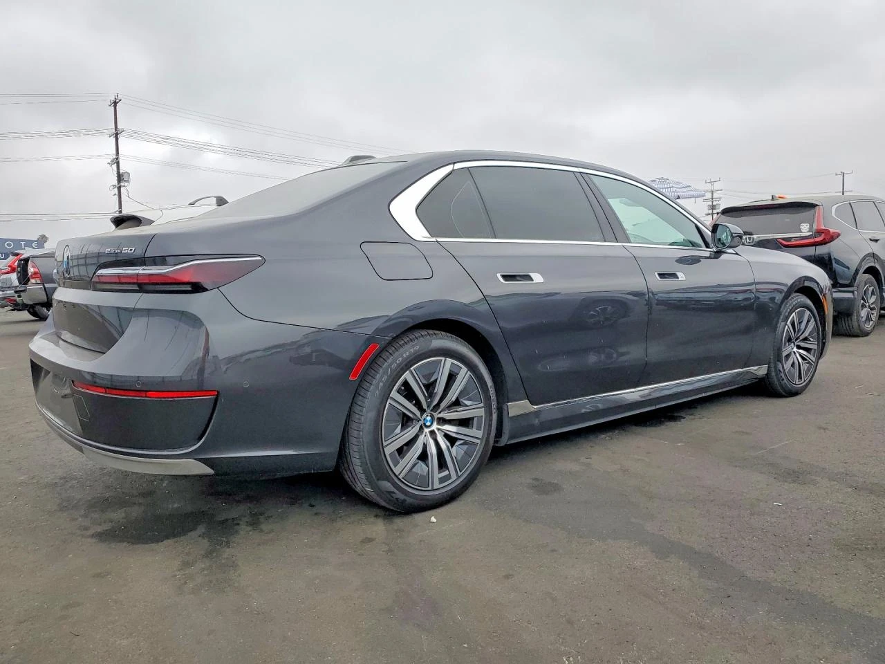 BMW i7 EDRIVE50, снимка 3 - Автомобили и джипове - 55485136