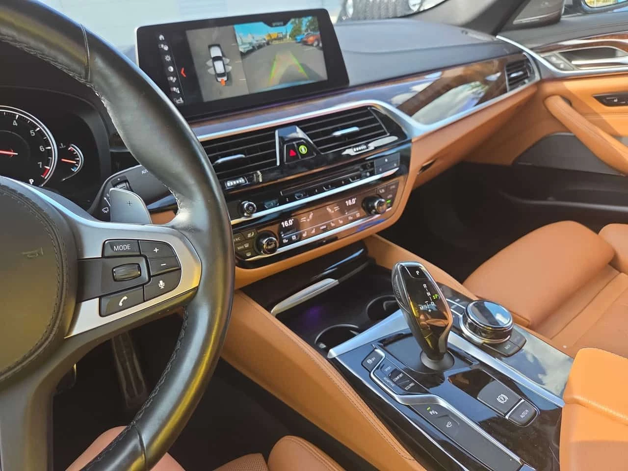 BMW 550 * xDrive * CARFAX * ОПЦИЯ ЗА ФИНАНСИРАНЕ, снимка 9 - Автомобили и джипове - 55658643