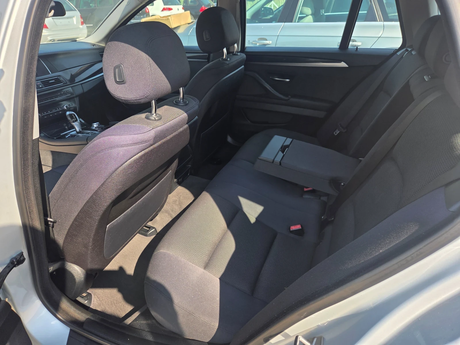 BMW 520 XD/XENON/NAVI/АВТО, снимка 8 - Автомобили и джипове - 55785241