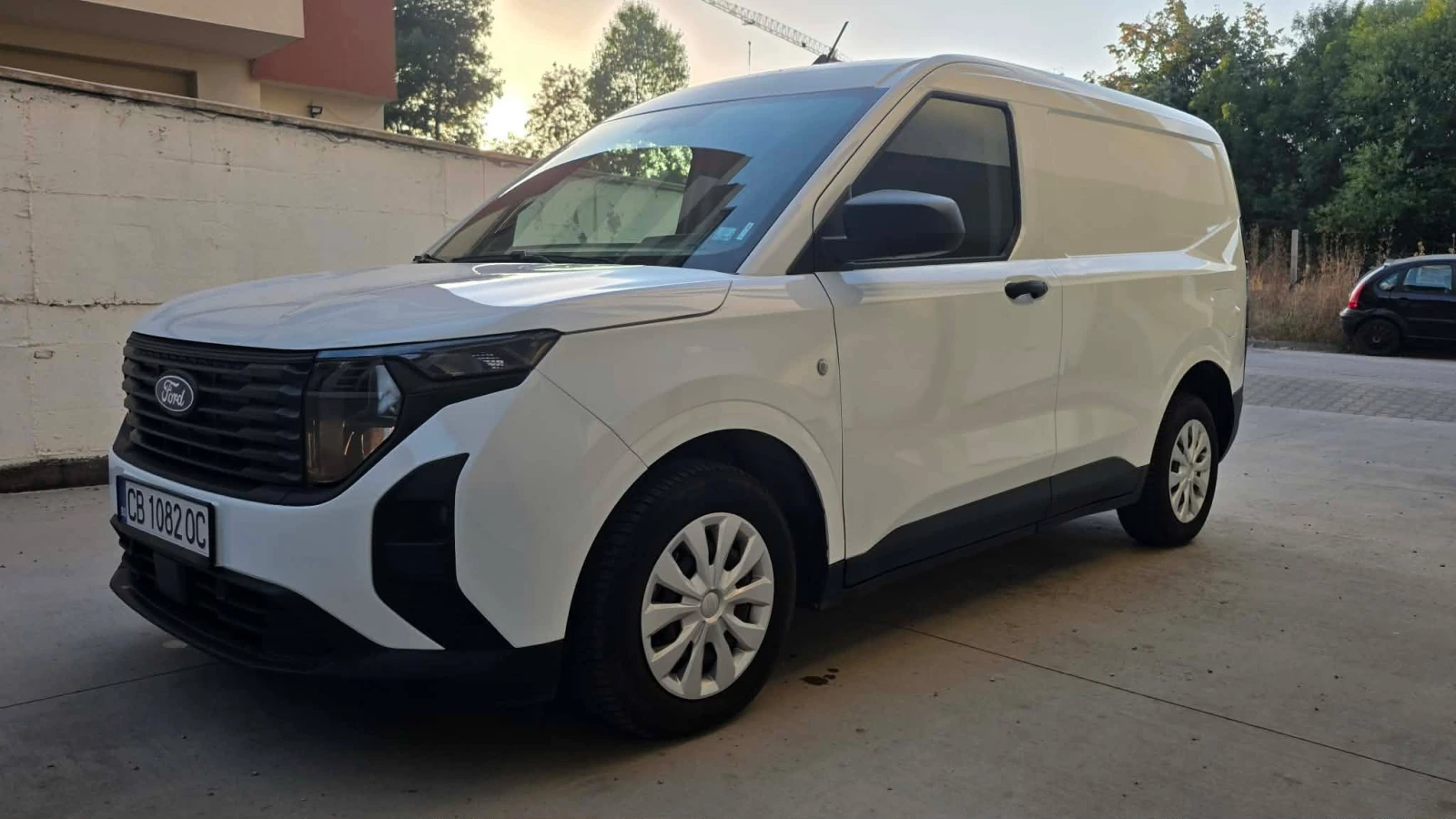 Ford Courier 1.0Turbo Cargo, снимка 2 - Автомобили и джипове - 55899221