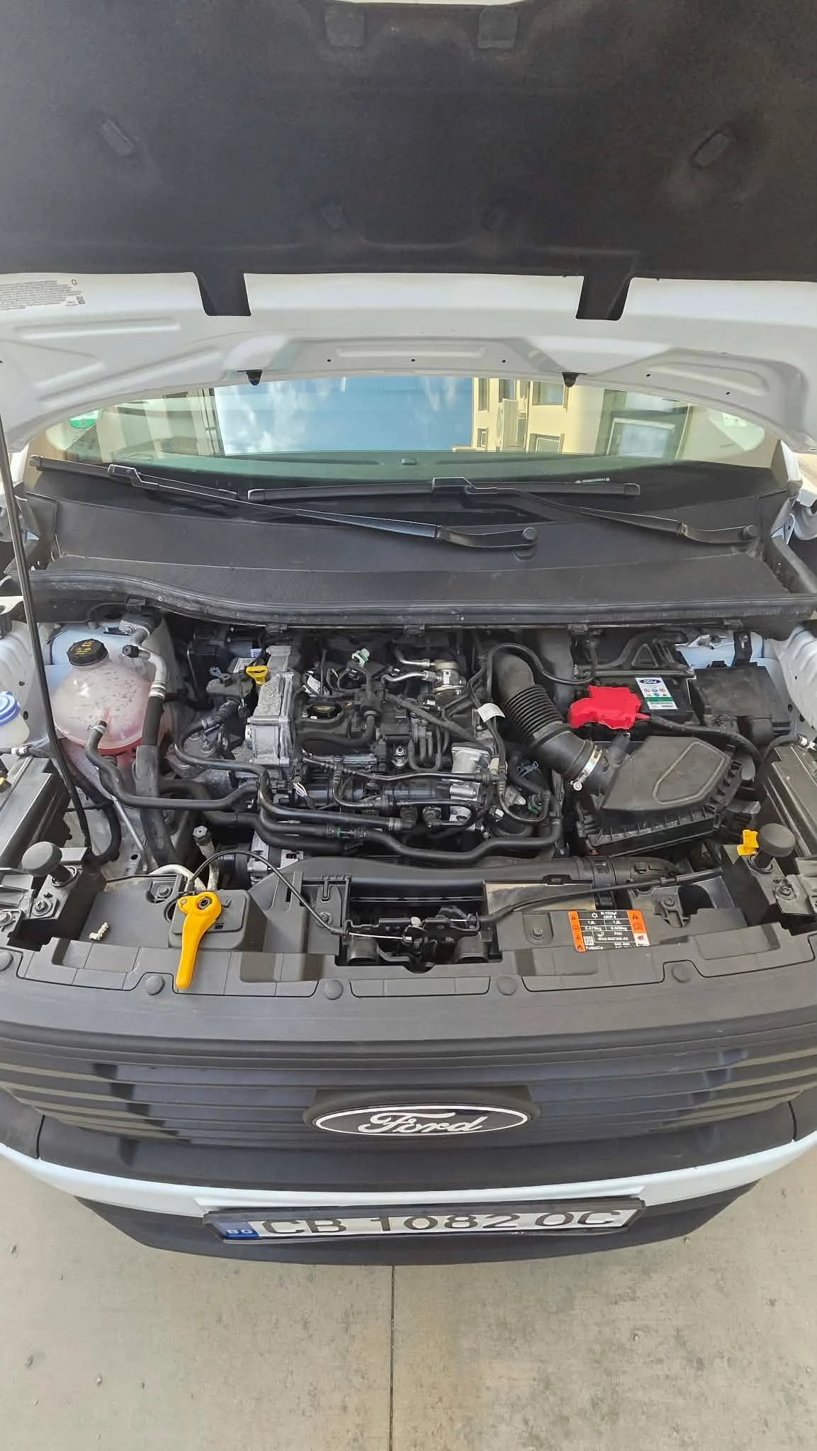 Ford Courier 1.0Turbo Cargo, снимка 10 - Автомобили и джипове - 55899221