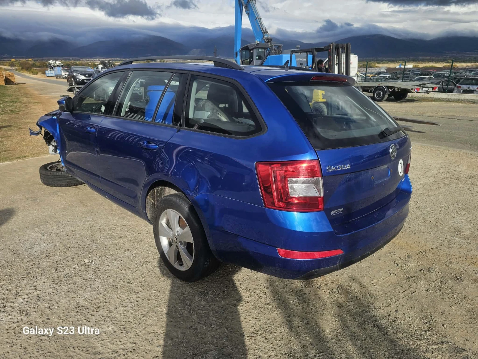 Skoda Octavia 1.8, снимка 2 - Автомобили и джипове - 56708923