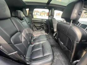 Porsche Cayenne Панорама * CARFAX * АВТО КРЕДИТ * Цена до БГ * , снимка 9