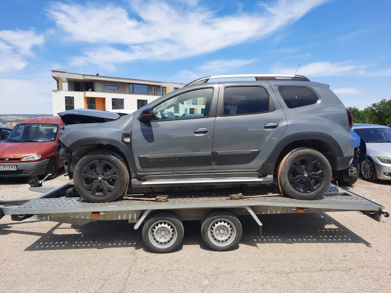 Dacia Duster 1.5d extreme 4x4, снимка 9 - Автомобили и джипове - 48088373