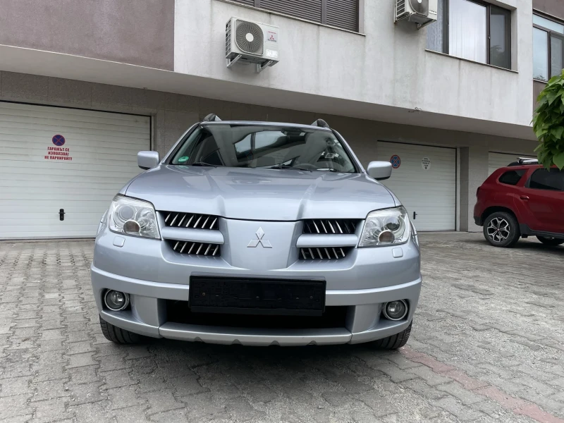 Mitsubishi Outlander 2.4, снимка 2 - Автомобили и джипове - 52351198