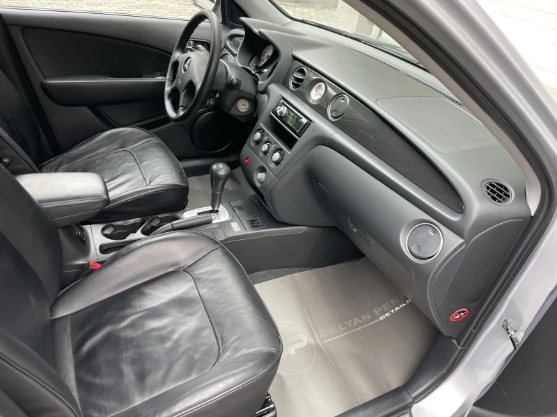 Mitsubishi Outlander 2.4, снимка 10 - Автомобили и джипове - 52351198