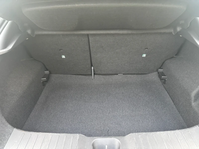 Nissan Juke 1.6-HEV 2024г., снимка 17 - Автомобили и джипове - 52570583