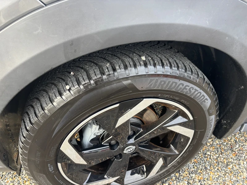 Nissan Juke 1.6-HEV 2024г., снимка 13 - Автомобили и джипове - 52570583