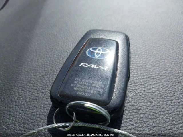 Toyota Rav4 HYBRID XLE, снимка 11 - Автомобили и джипове - 47331461