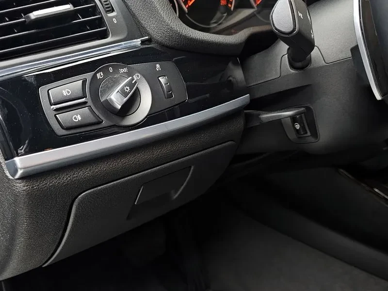 BMW X3 2.0d, снимка 17 - Автомобили и джипове - 54605929