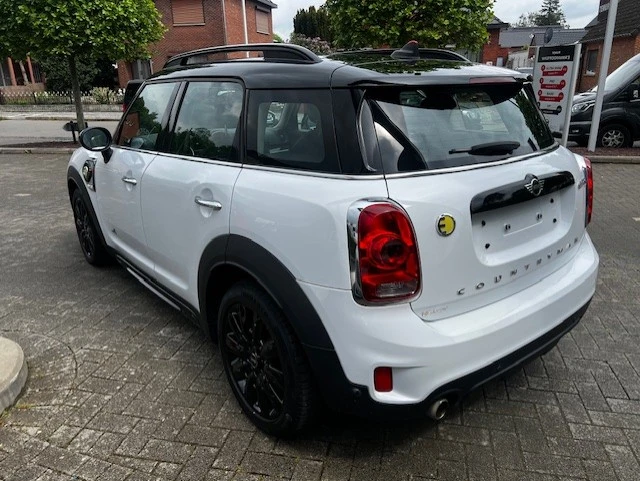 Mini Countryman Cooper SE 1.5 - ALL4, снимка 8 - Автомобили и джипове - 54605424