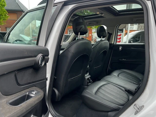 Mini Countryman Cooper SE 1.5 - ALL4, снимка 10 - Автомобили и джипове - 54605424