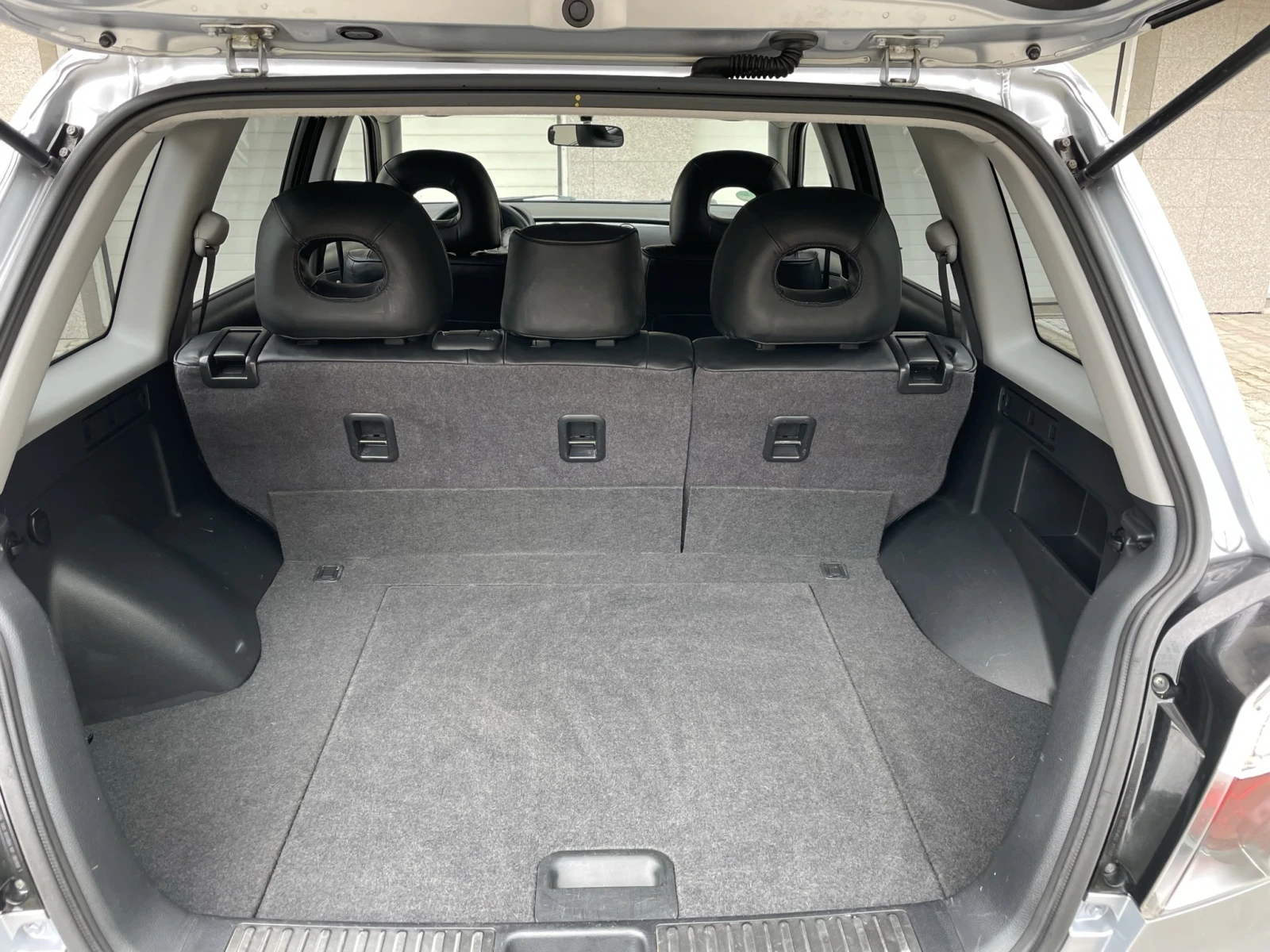 Mitsubishi Outlander 2.4 | Mobile.bg — изображение 11
