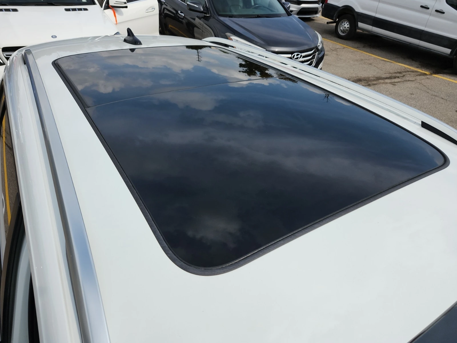 VW Taro TAOS HIGHTLINE * CARFAX * Цена до България*  - изображение 5