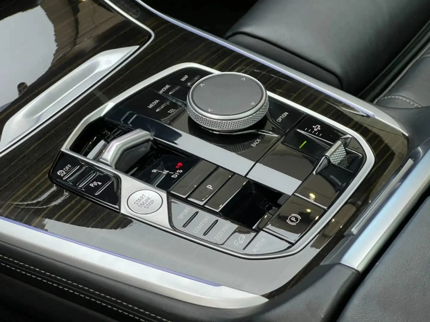 BMW X7 4.0d xDrive M Sport Packet - изображение 5