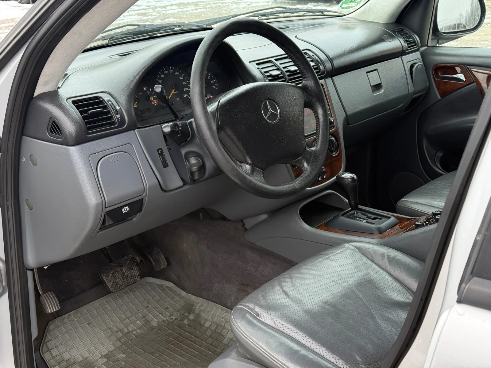 Mercedes-Benz ML 320 3.2i 218�.� * ���������* * ��������* * �������*  | Mobile.bg � ����������� 9