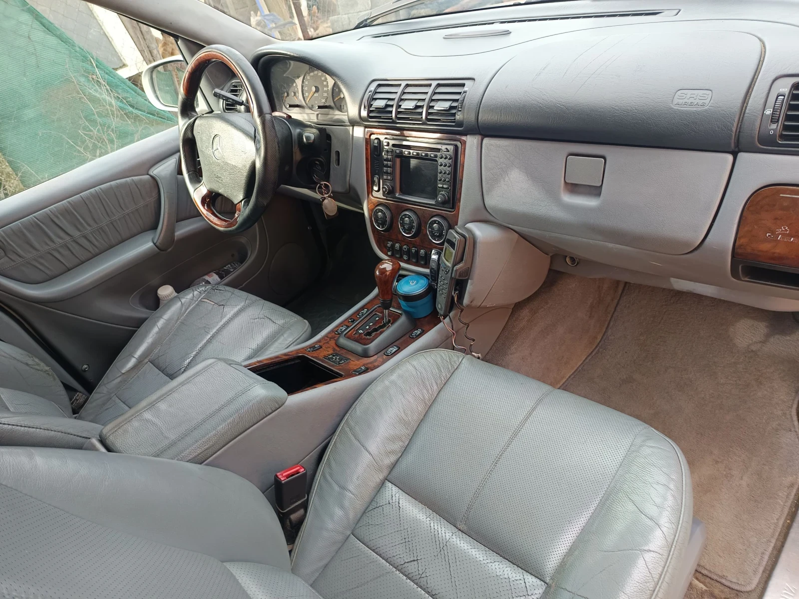 Mercedes-Benz ML 270, снимка 5 - Автомобили и джипове - 54184014