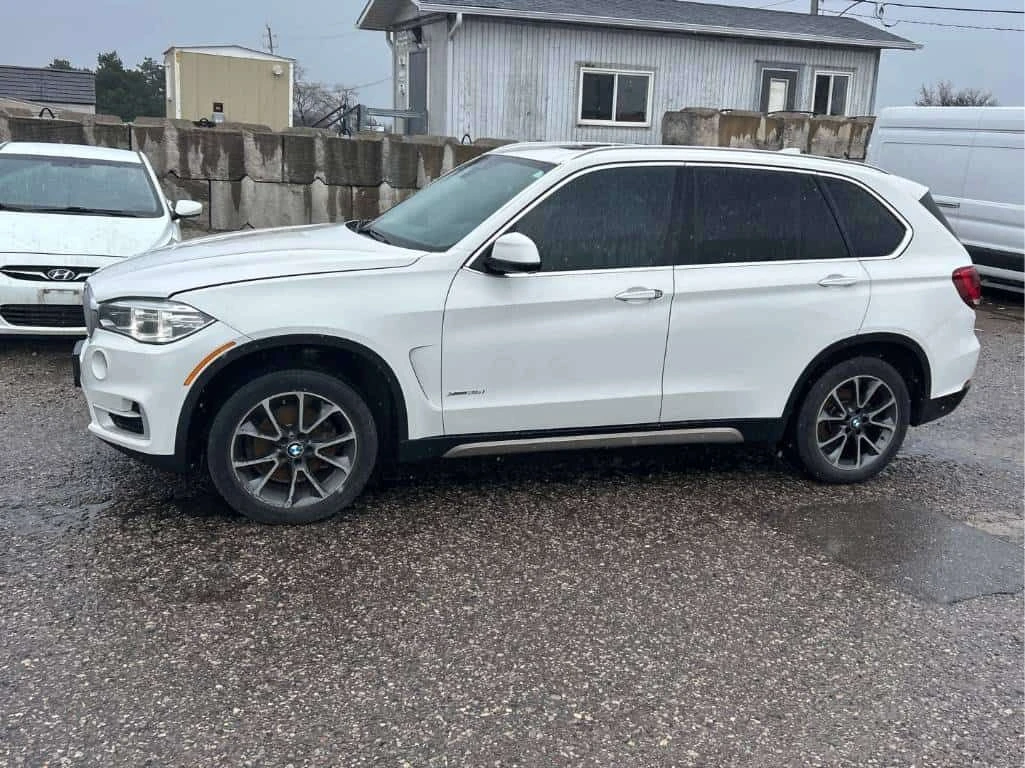BMW X5  | xDrive35i | 360 | ПАНОРАМА | КОЖА , снимка 2 - Автомобили и джипове - 54367561