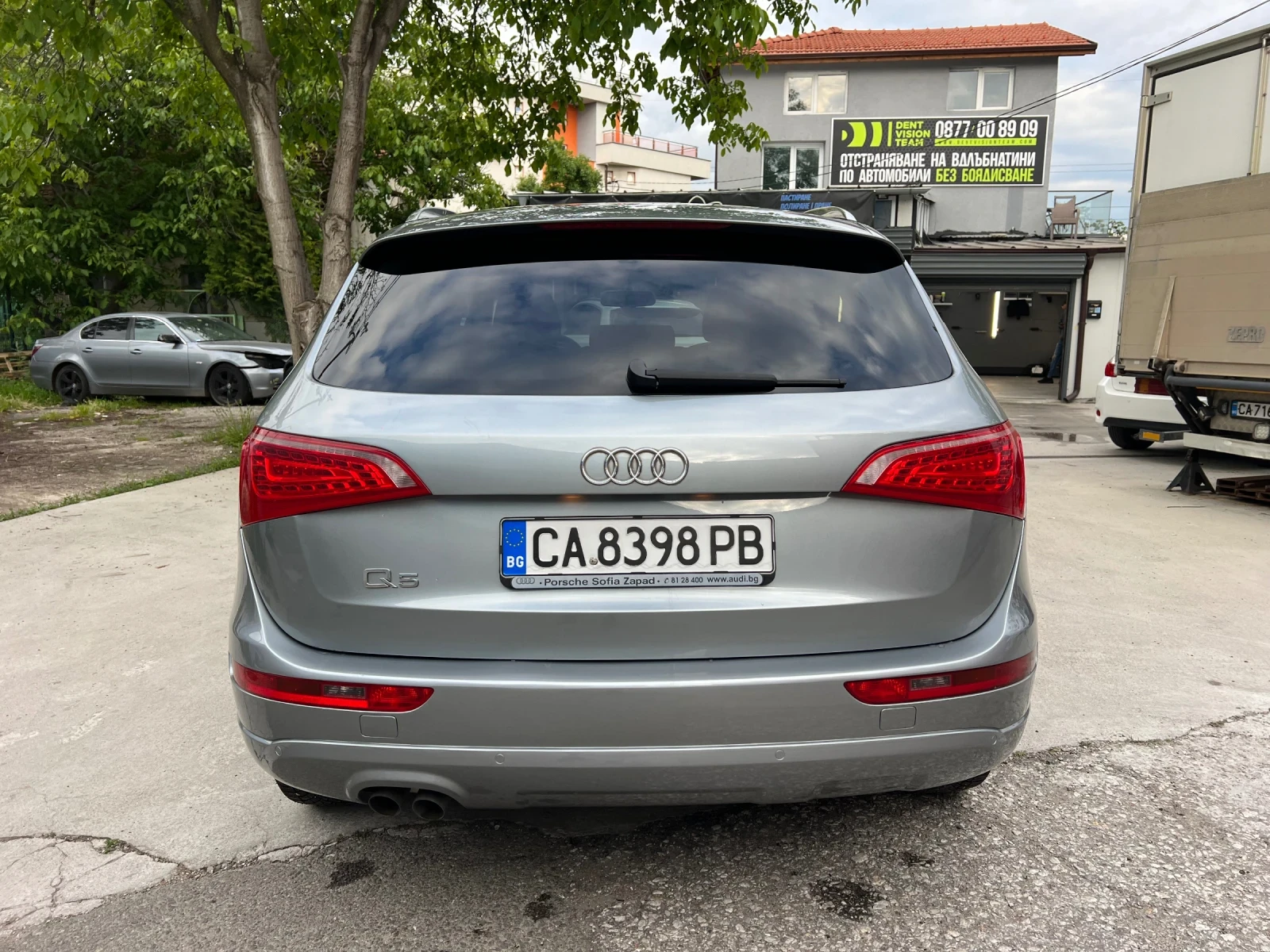 Audi Q5 S TRONIC/ALCANTARA/2РИ СОБСТВЕНИК/ИСТОРИЯ В AUDI, снимка 6 - Автомобили и джипове - 54424604