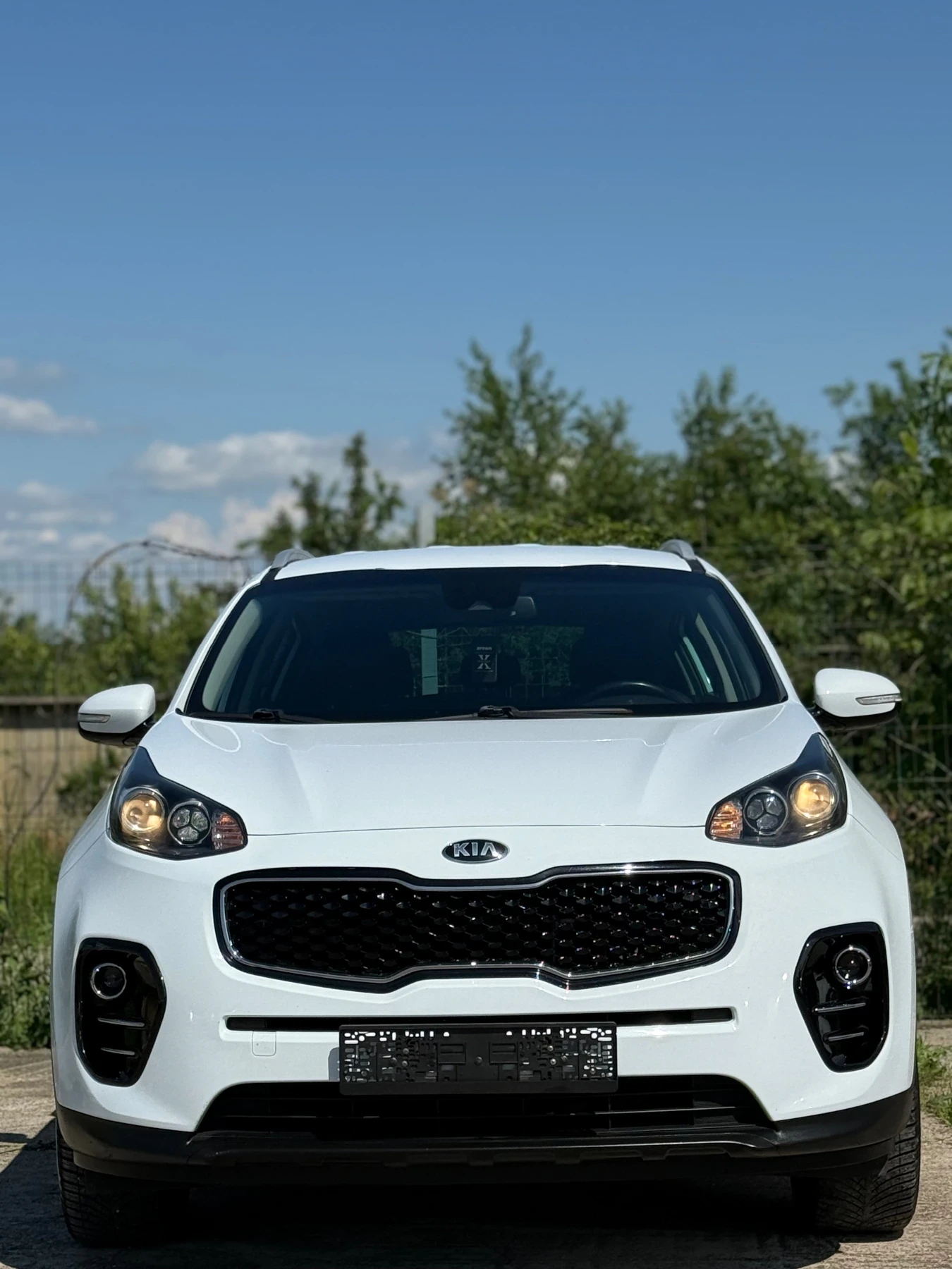 Kia Sportage 1.7CRDi NAVI CAMERA HDC LANE ASSIST, снимка 2 - Автомобили и джипове - 54705632
