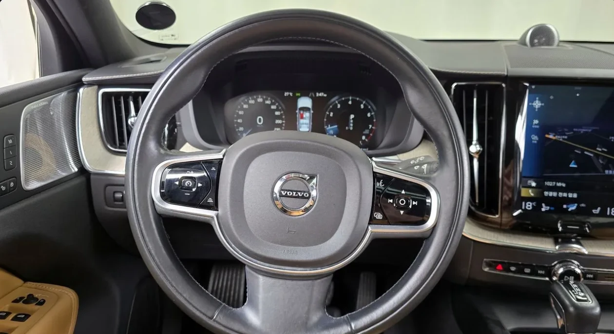 Volvo XC60 T6 AWD INSCRIPTION * FULL | Mobile.bg � ����������� 11
