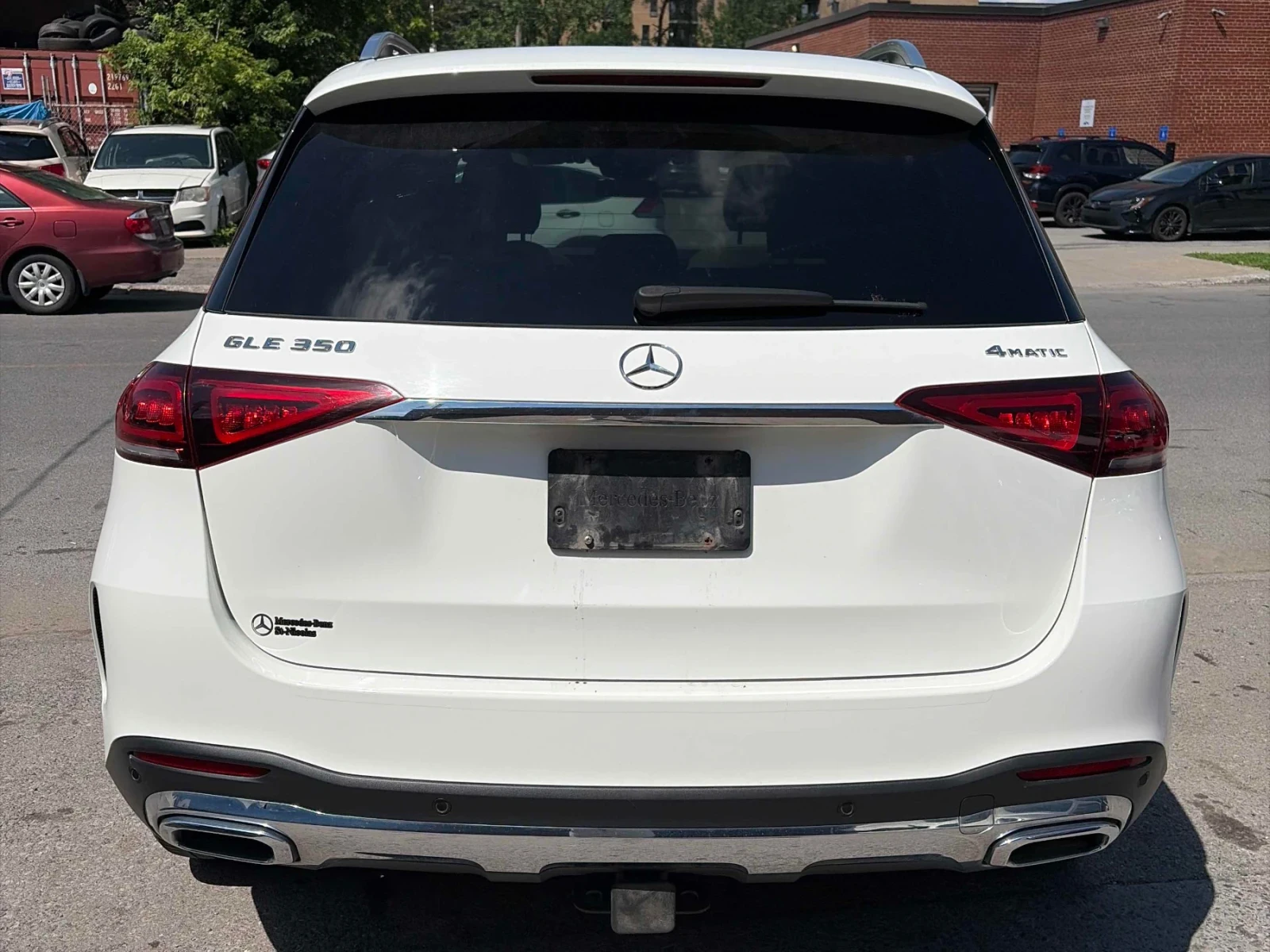 Mercedes-Benz GLE 350 ДИСТРОНИК * ОБДУХВАНЕ * ПАНОРАМА * 360 * BURMESTER, снимка 4 - Автомобили и джипове - 54935521