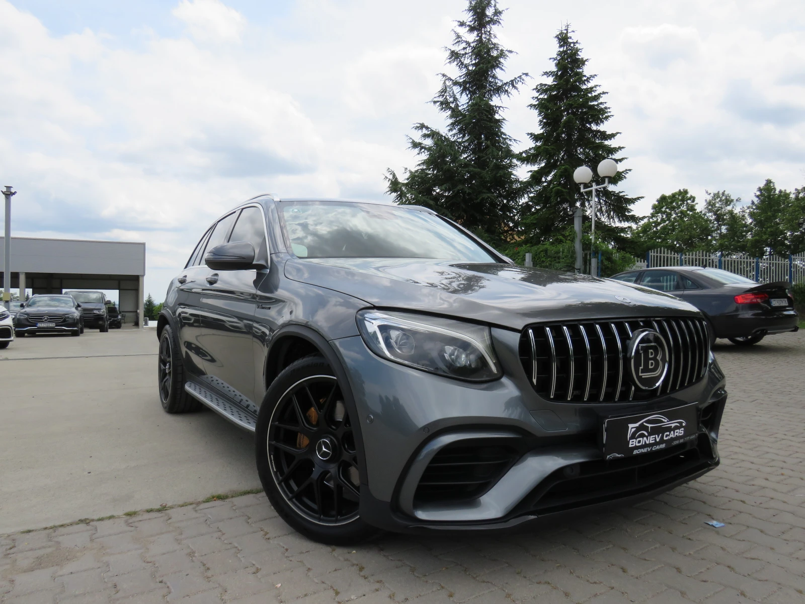 Mercedes-Benz GLC 220 * FULL BRABUS PACK DESIGNO 9G 4X4* , снимка 3 - Автомобили и джипове - 54960054