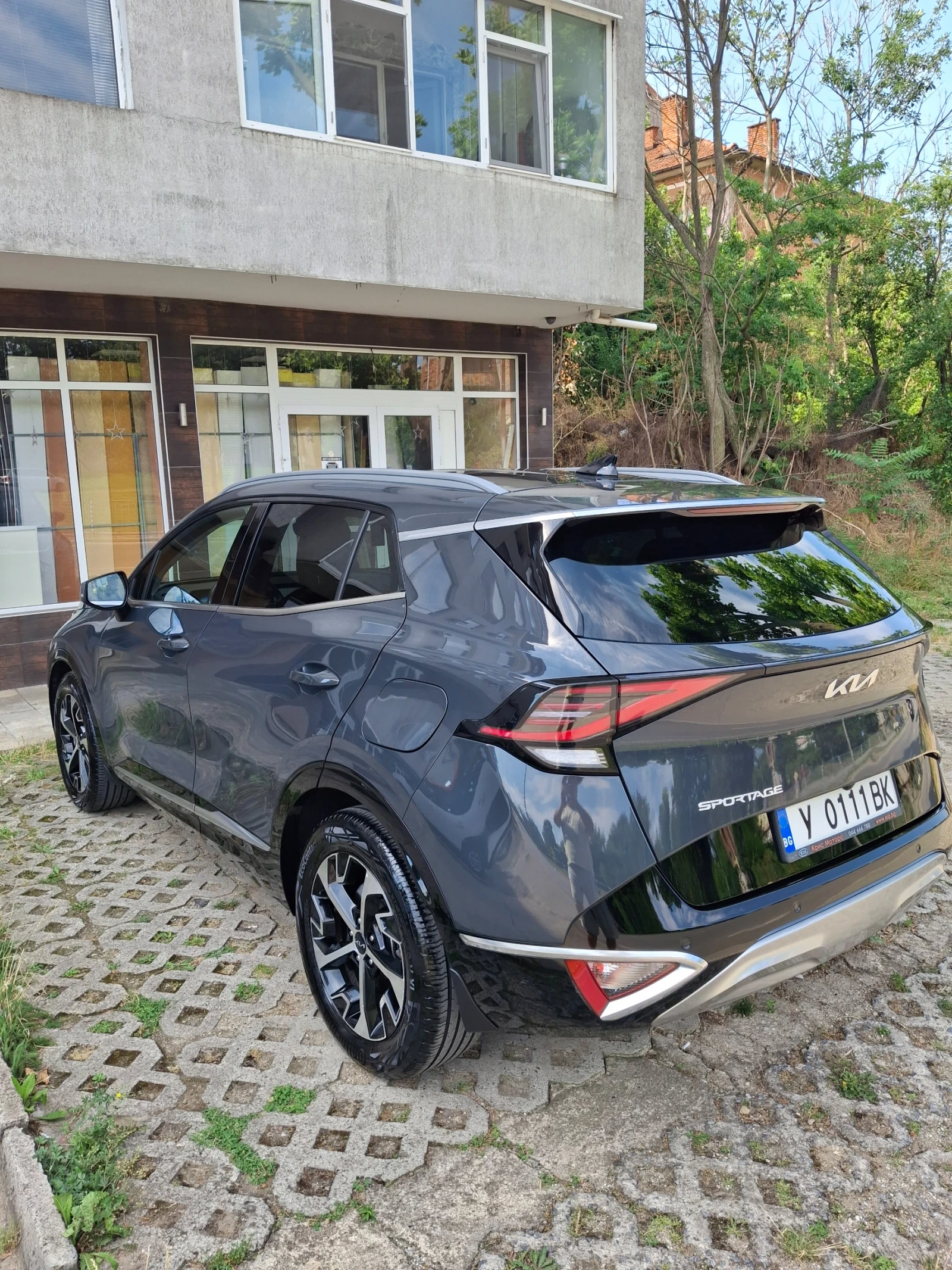 Kia Sportage 1.6T MHEV Aut, снимка 4 - Автомобили и джипове - 55386875