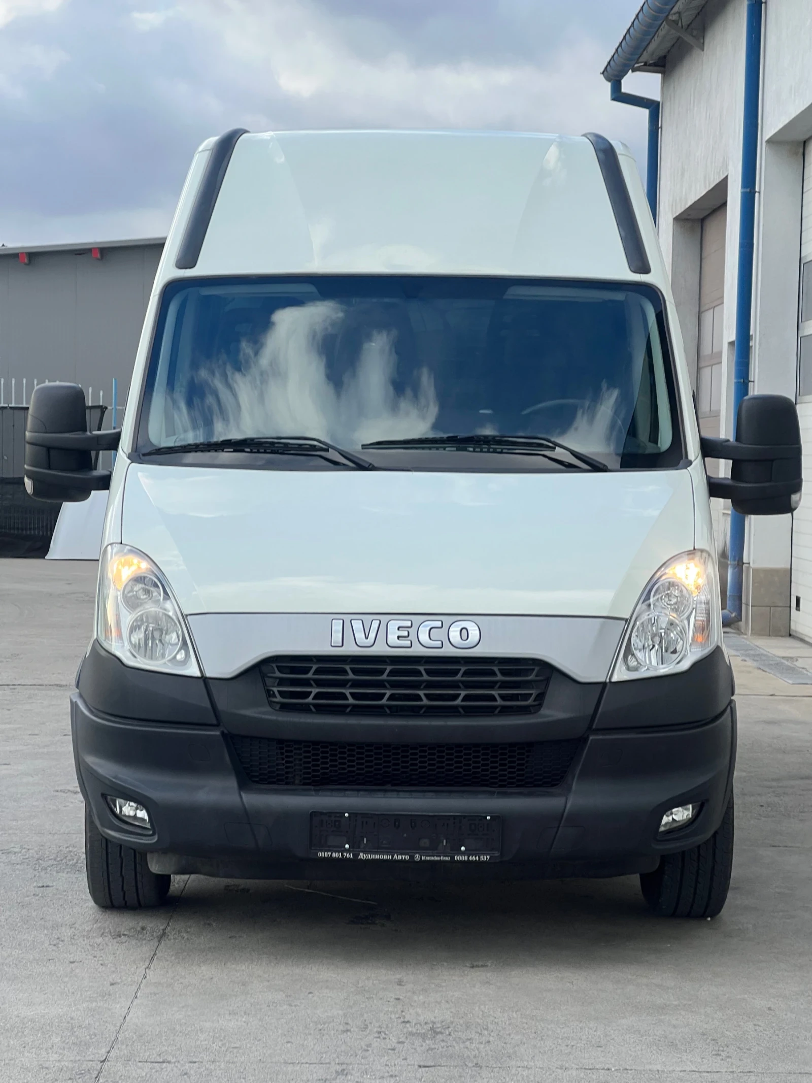 Iveco Daily 35s17 / 3.0 HPI-170к.с / Климатроник - изображение 3