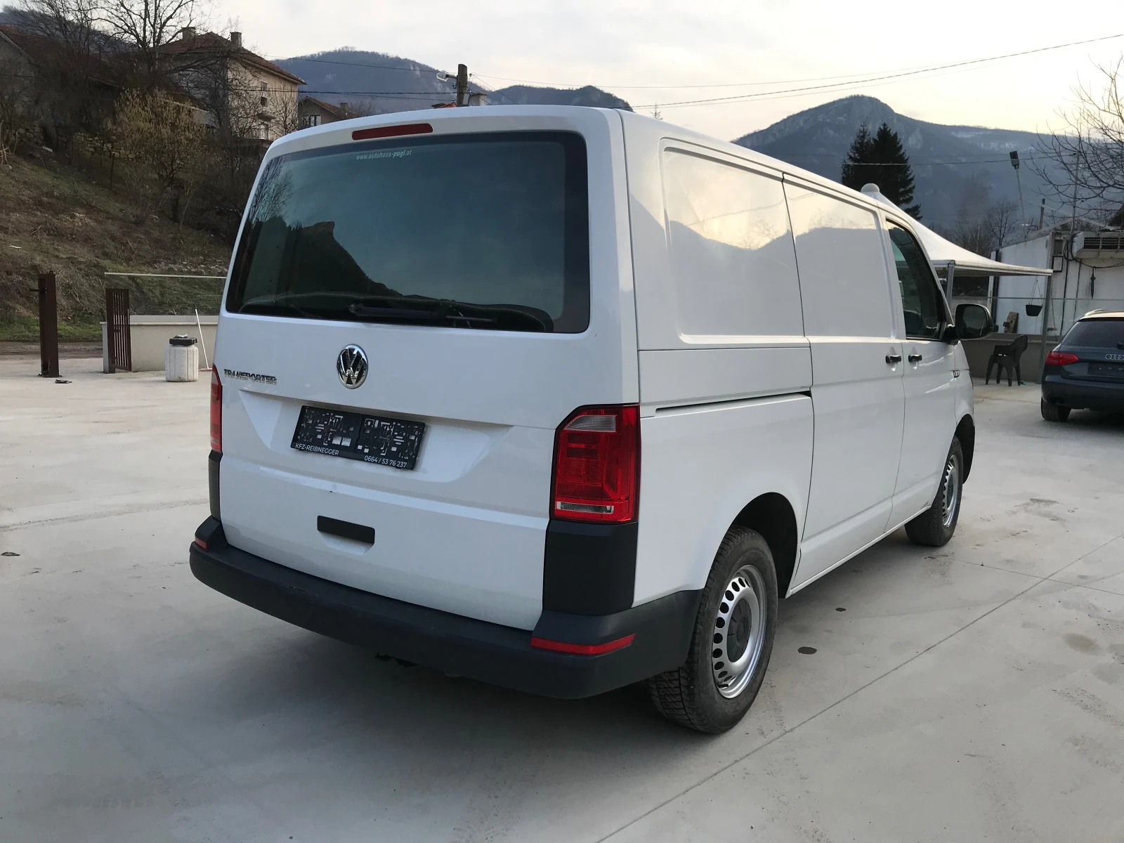 VW T6 2, 0tdi.EVRO 6, Klima. - изображение 5