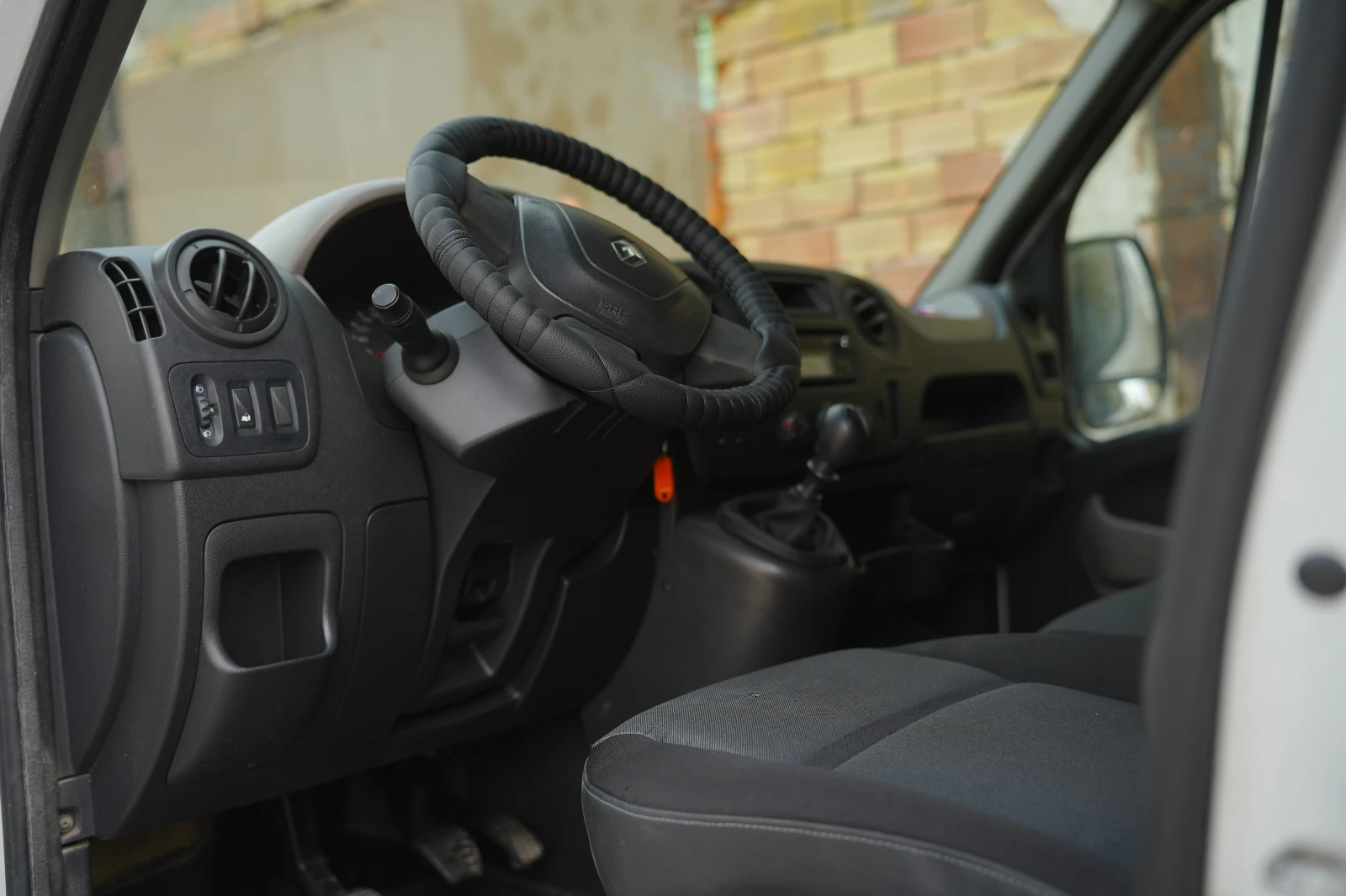 Renault Master MAXI 2.3 136к.с., снимка 5 - Бусове и автобуси - 54213141