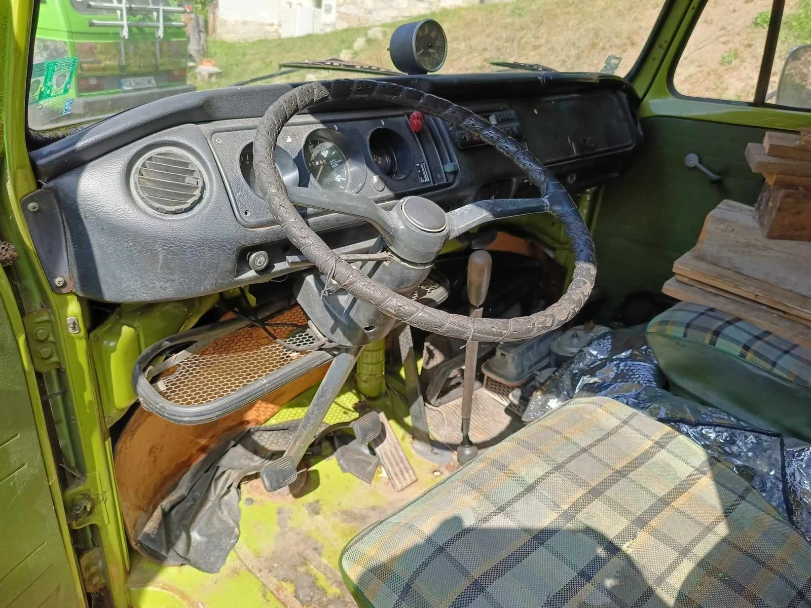 VW T2 Wesfalia, снимка 8 - Бусове и автобуси - 55464213