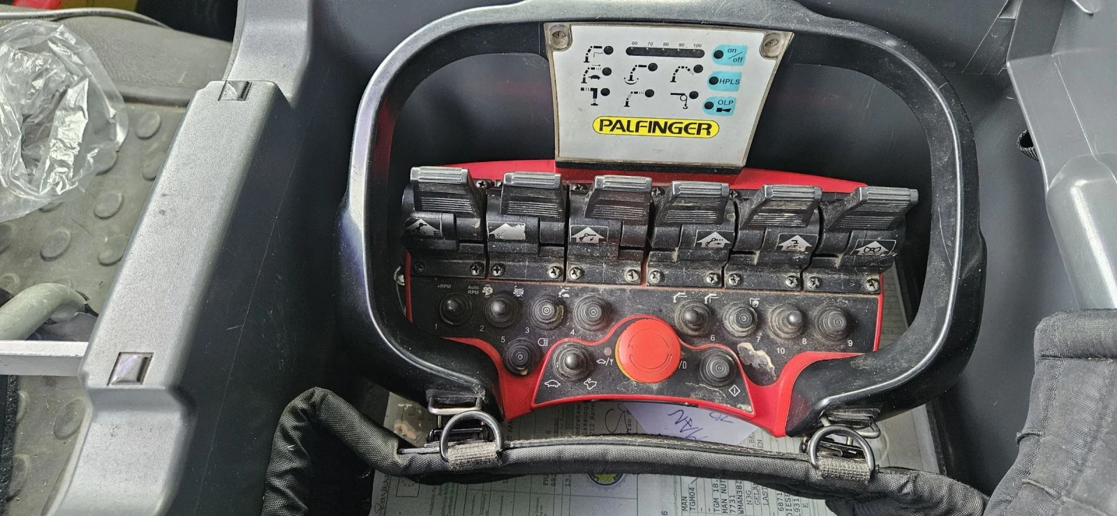 Man Tgm Снегорин , Самосвал с кран 4х4   - изображение 8