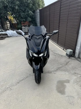  Yamaha T-max