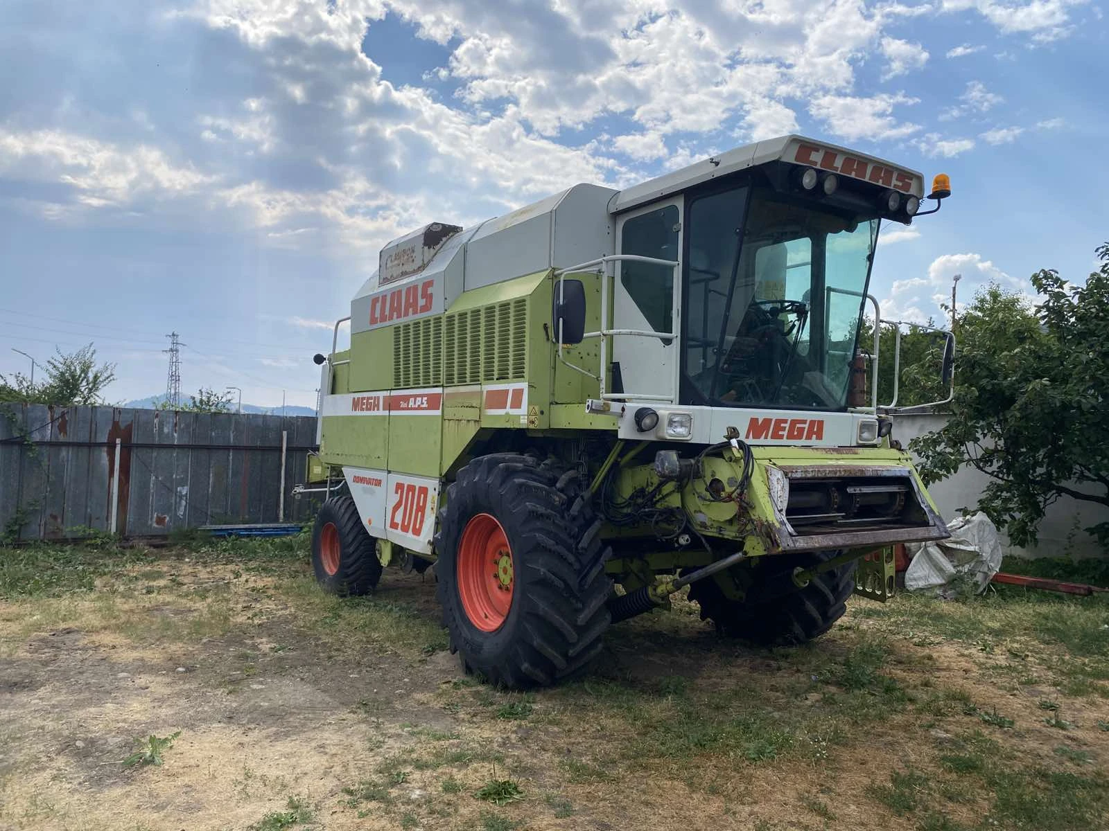 Комбайн Claas 208 - изображение 2