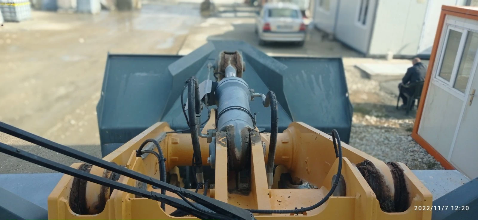   Liebherr L550 | Mobile.bg   11