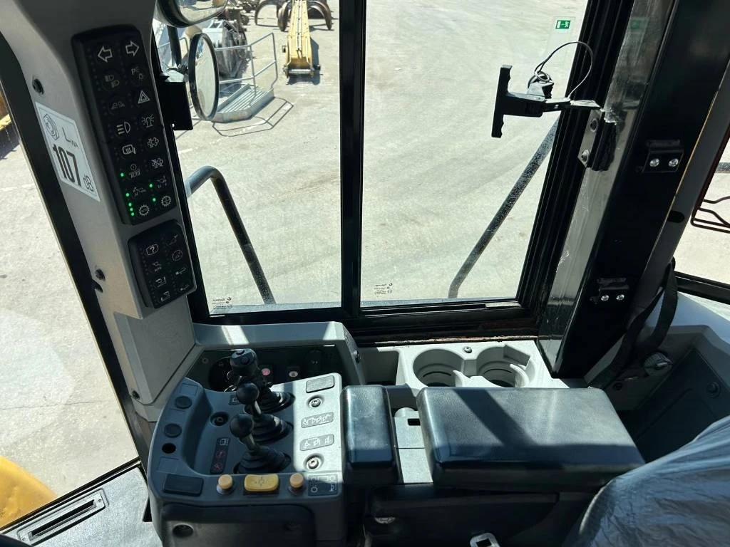   Cat 950 K | Mobile.bg   14