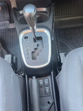 Toyota Yaris, снимка 2